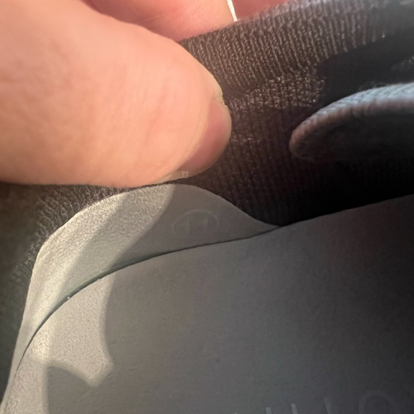 Men’s Grey Rothy’s - Picture 6 of 6